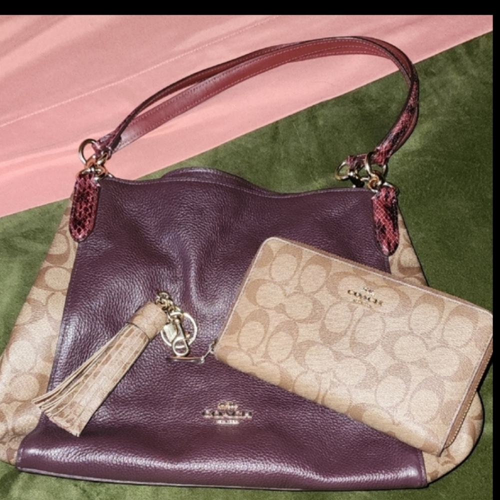 Coach Shoulder Bag